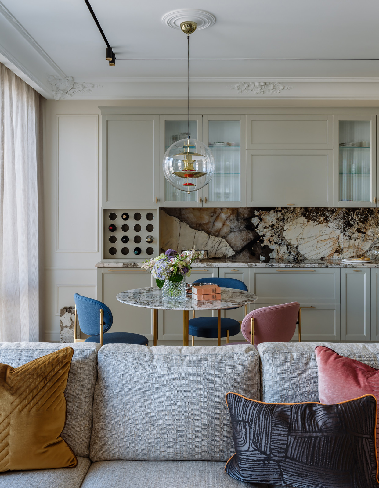 Французская классика в современной интерпретации