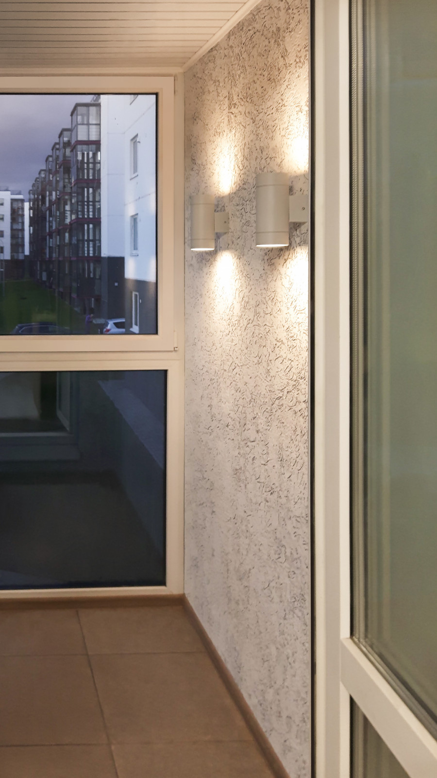 Новостройка для двух интеллигентов и компании,56 м.кв.