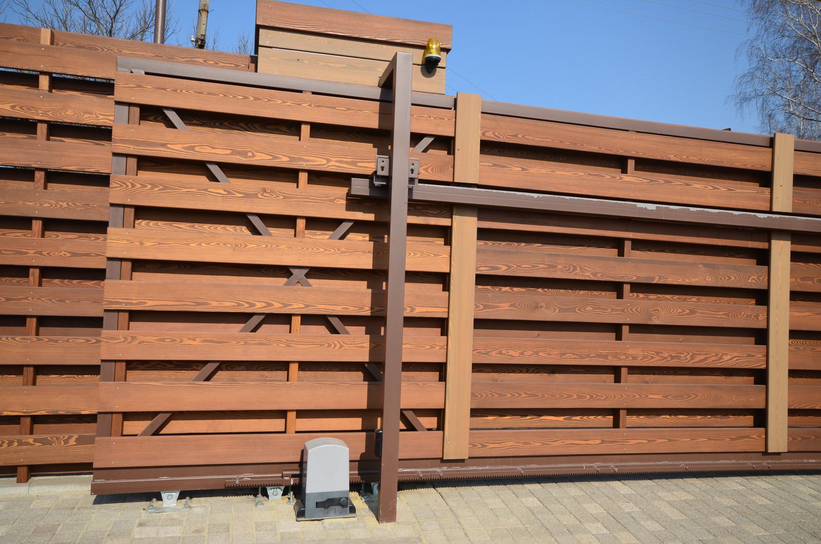 Hi Tech на берегу