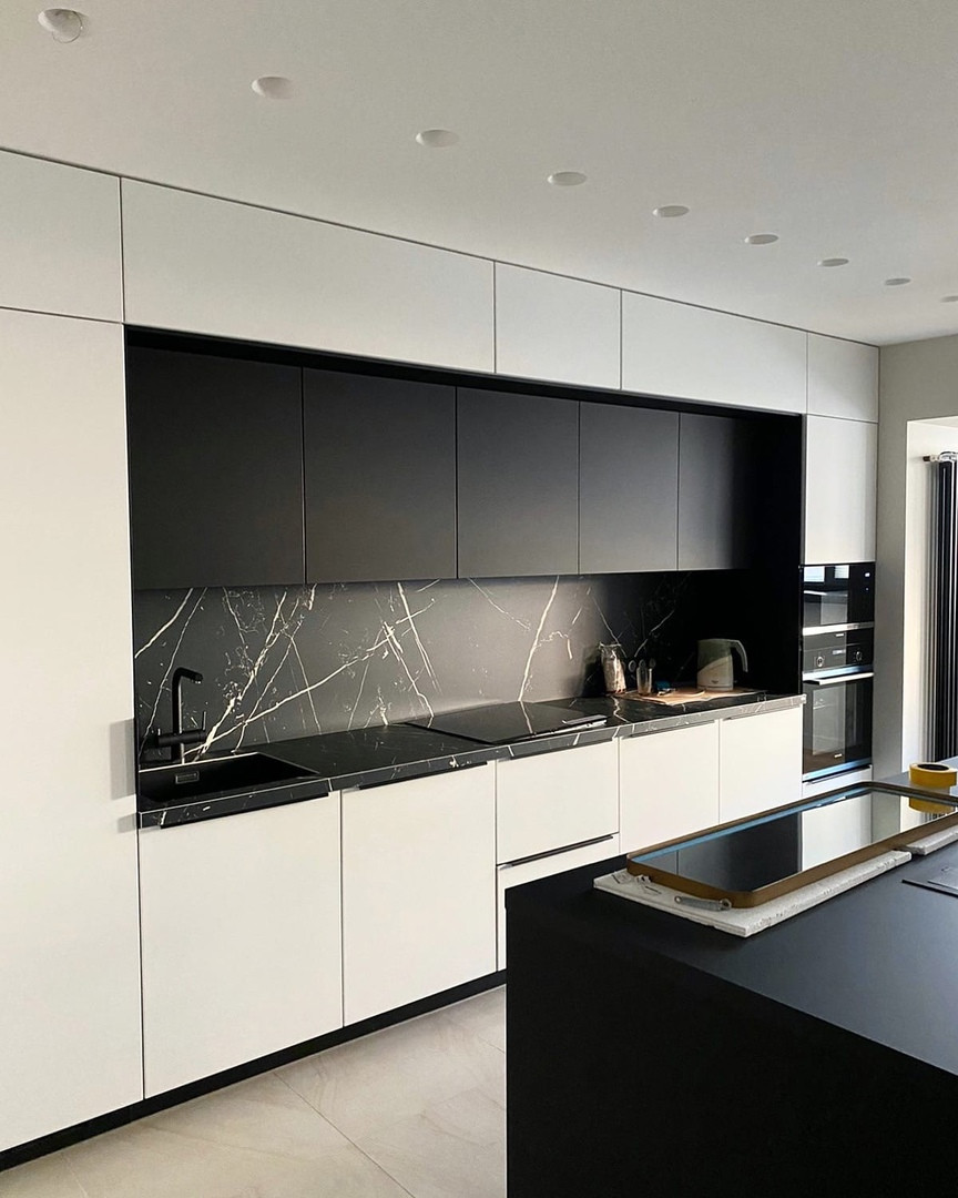 Изготовление кухонного гарнитура с островом по проекту дизайнера интерьера