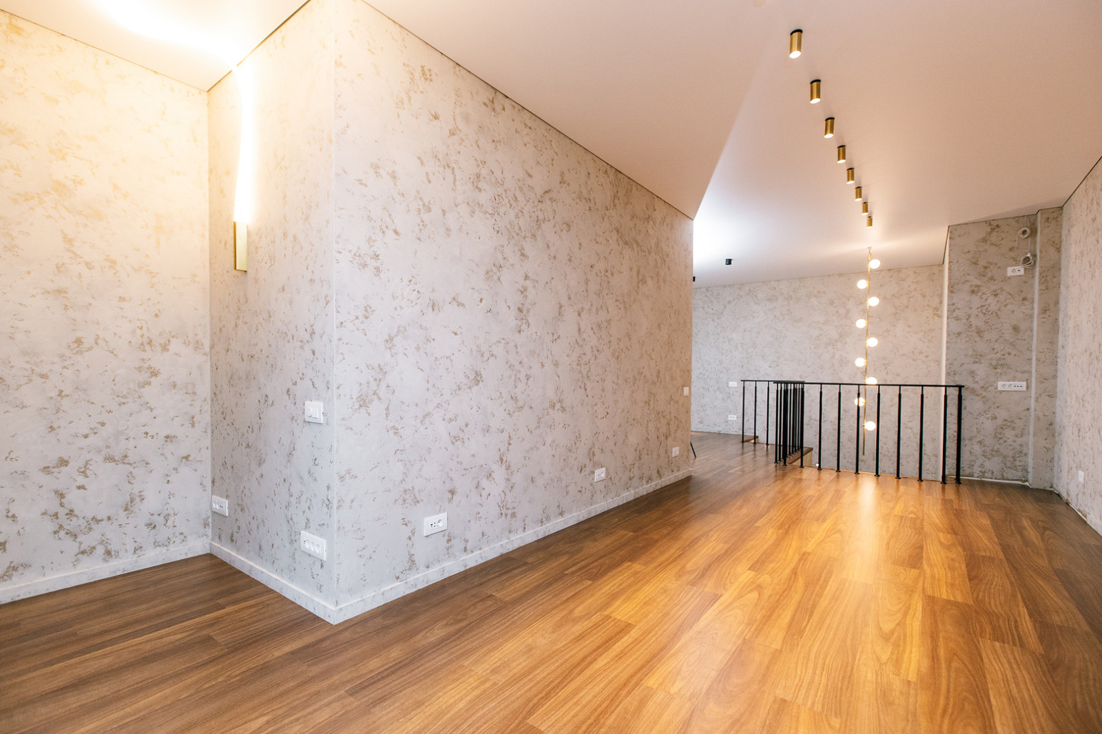 Челябинск. Интерьер Свободы 77