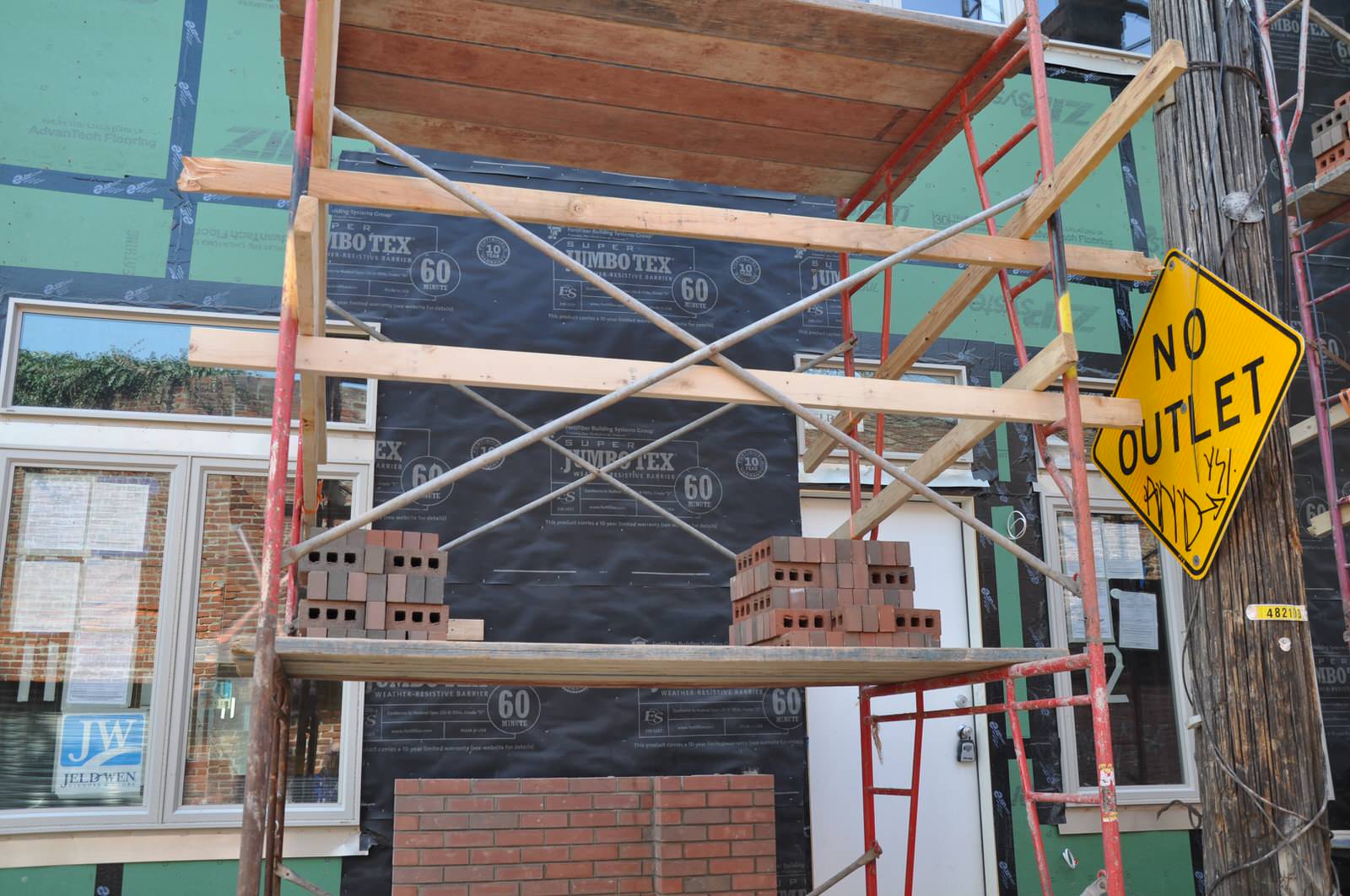 Развод с подрядчиком: 4 повода поменять своих строителей