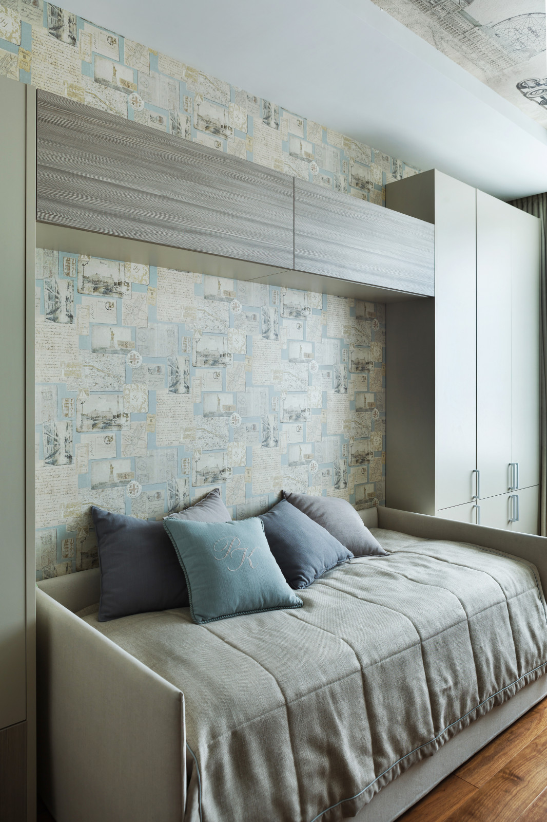 :R Олимпийская деревня