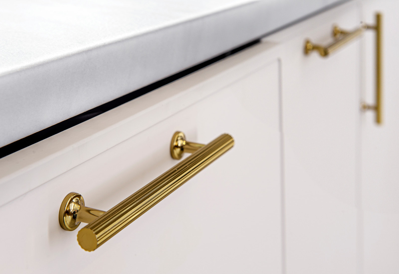 Кухня в коттеджном поселке "Новая Сергеевка"