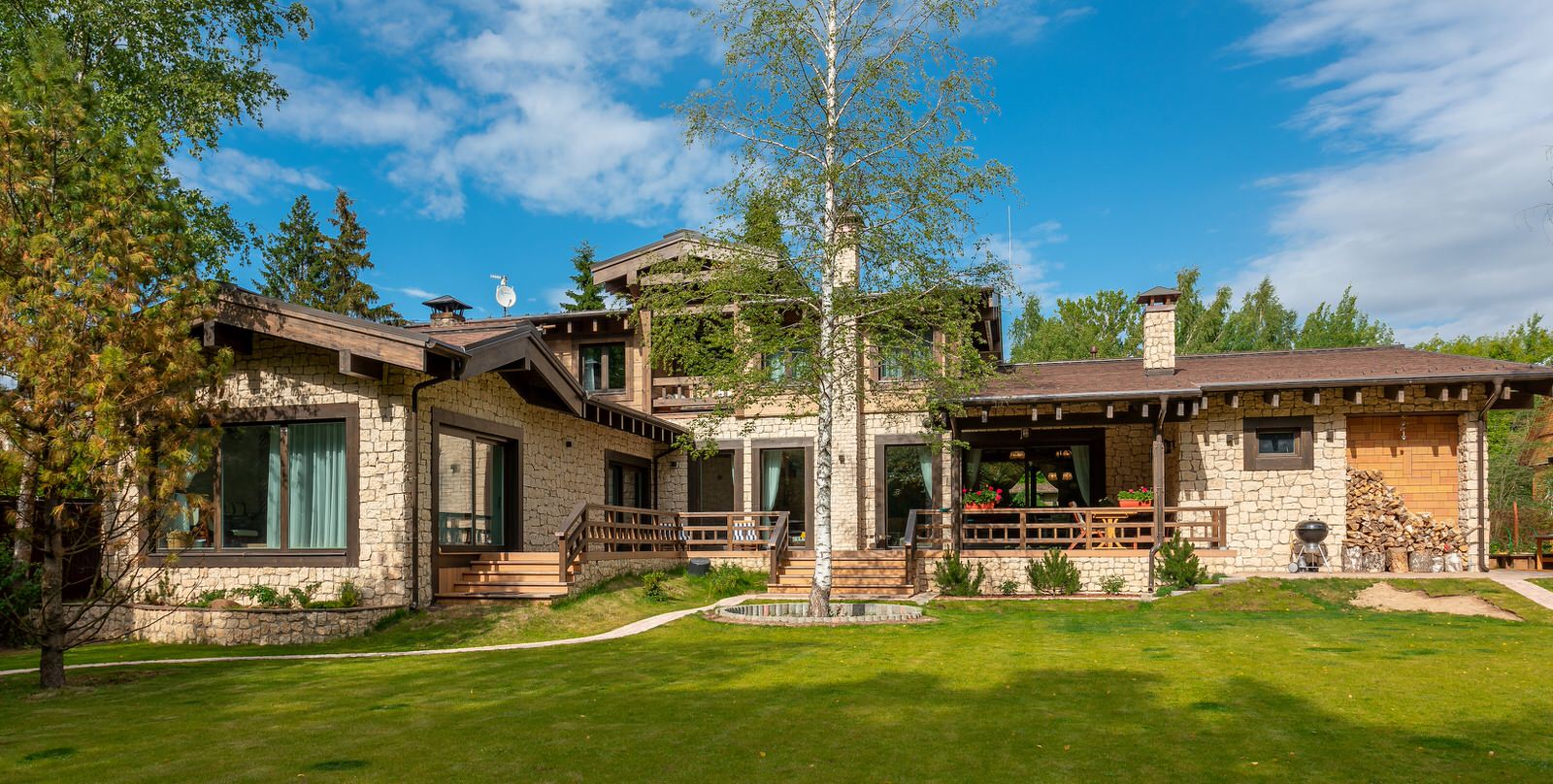 Обложка проекта: Дом в Рожновке