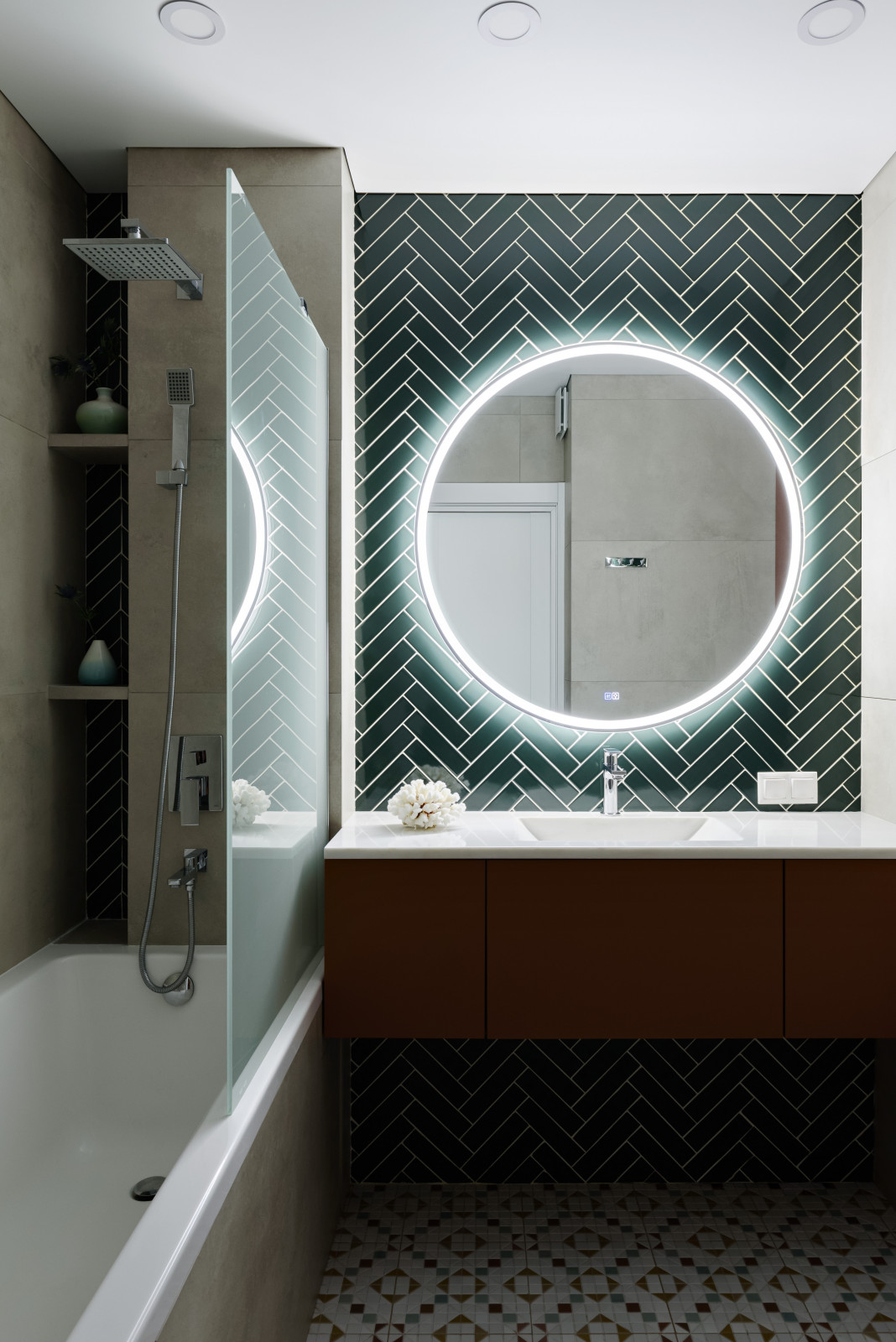 Яркая трешка