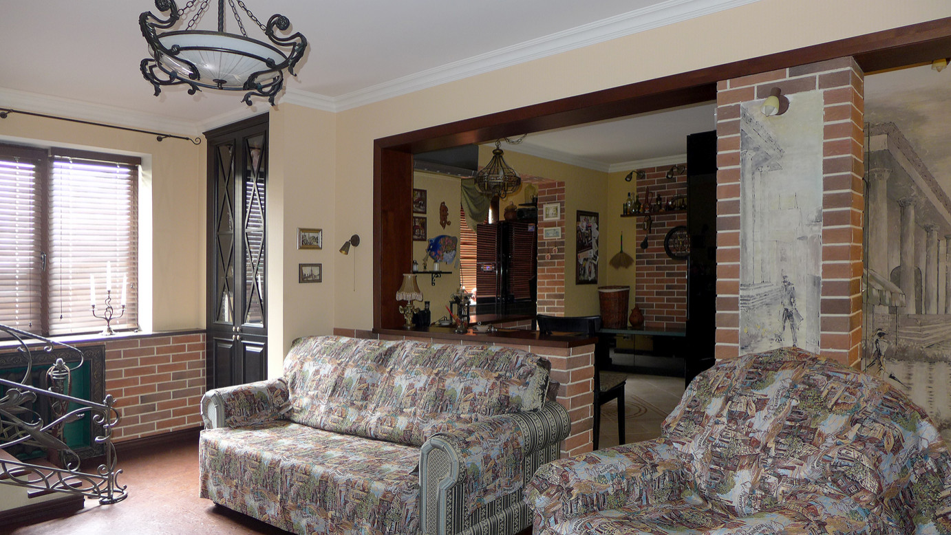 " Ностальгия"___ Студия.  Квартира в Москве, 100 кв.м.