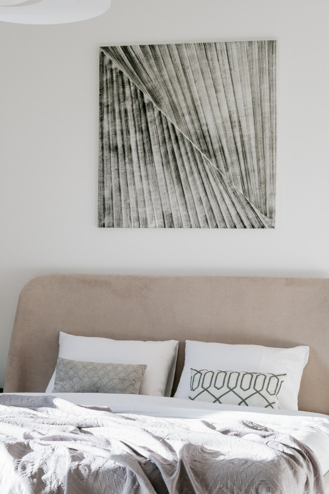 Дом на берегу реки