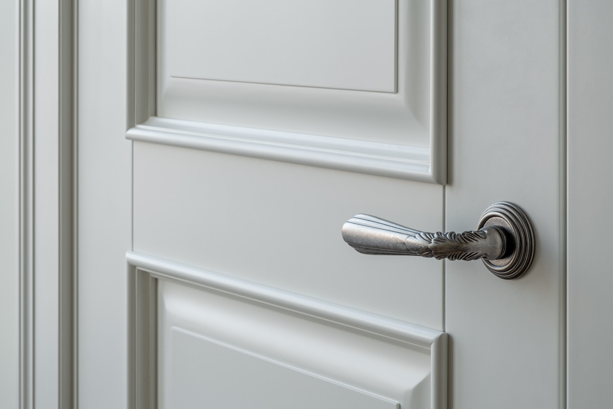 Двери Орлеан и Леон фабрики Брянский лес. Дизайнер Полина Усан