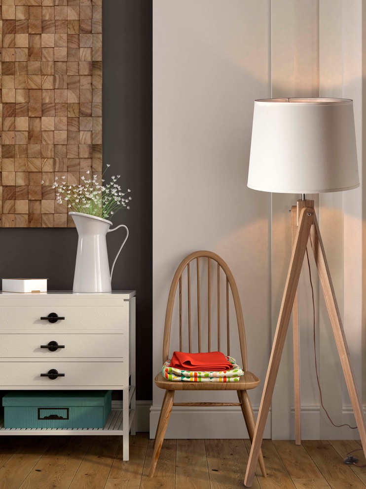 Торшер в холле