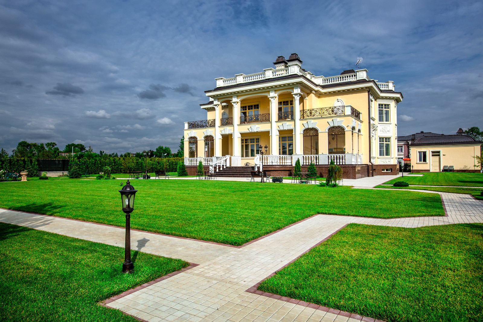 Хоромы княжих особ.