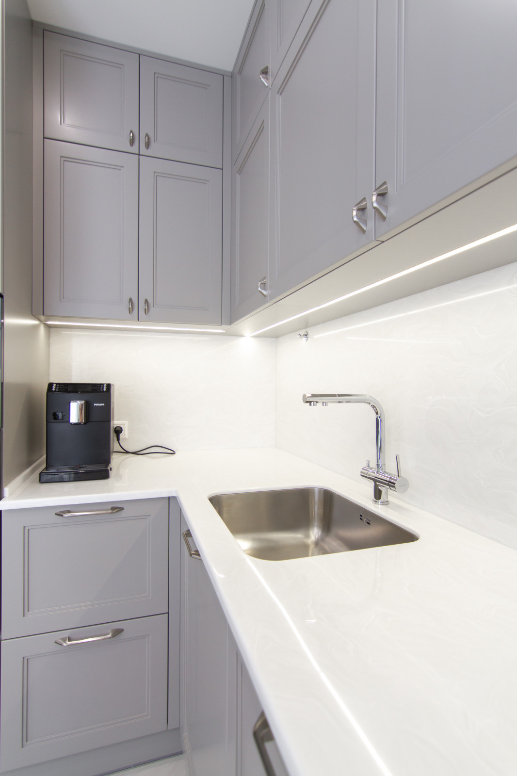 Неоклассика в нежно-кофейном цвете