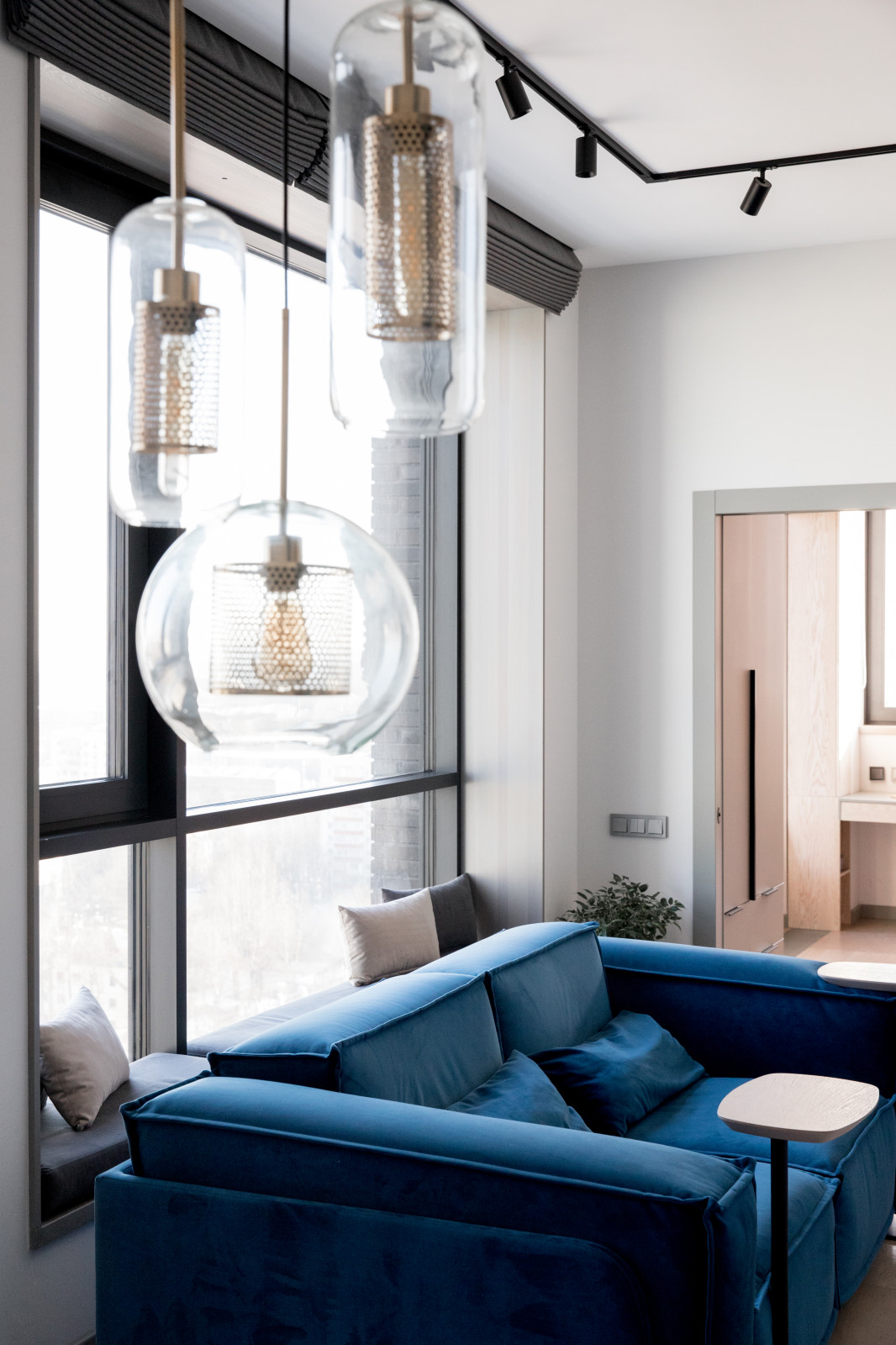 Небесно синий в ЖК Новочеремушкинская 17