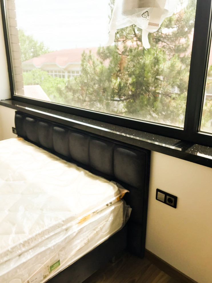 Подоконники и балконные перила из гранита Black Galaxy