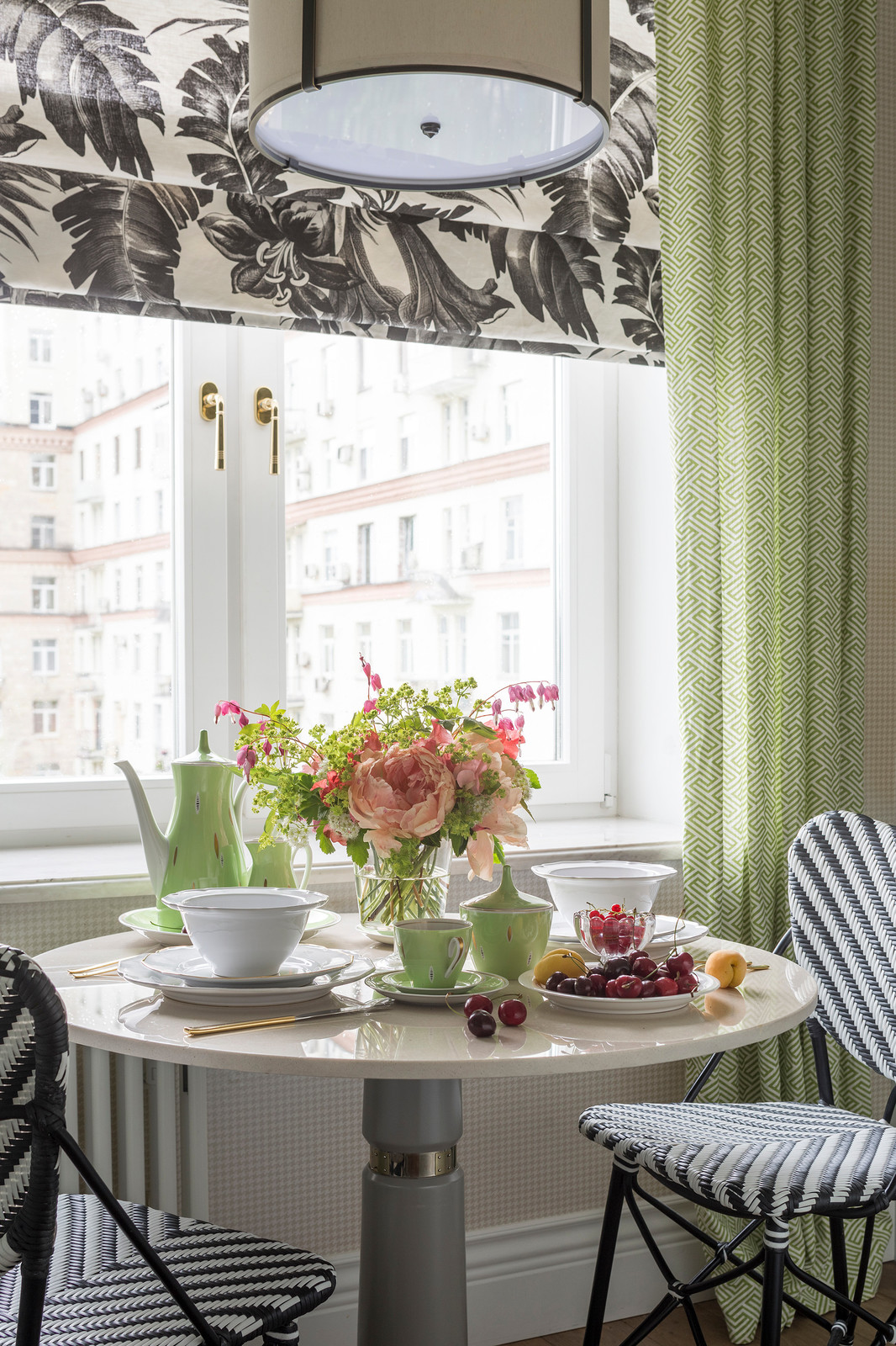 Обложка альбома: Оформление окна