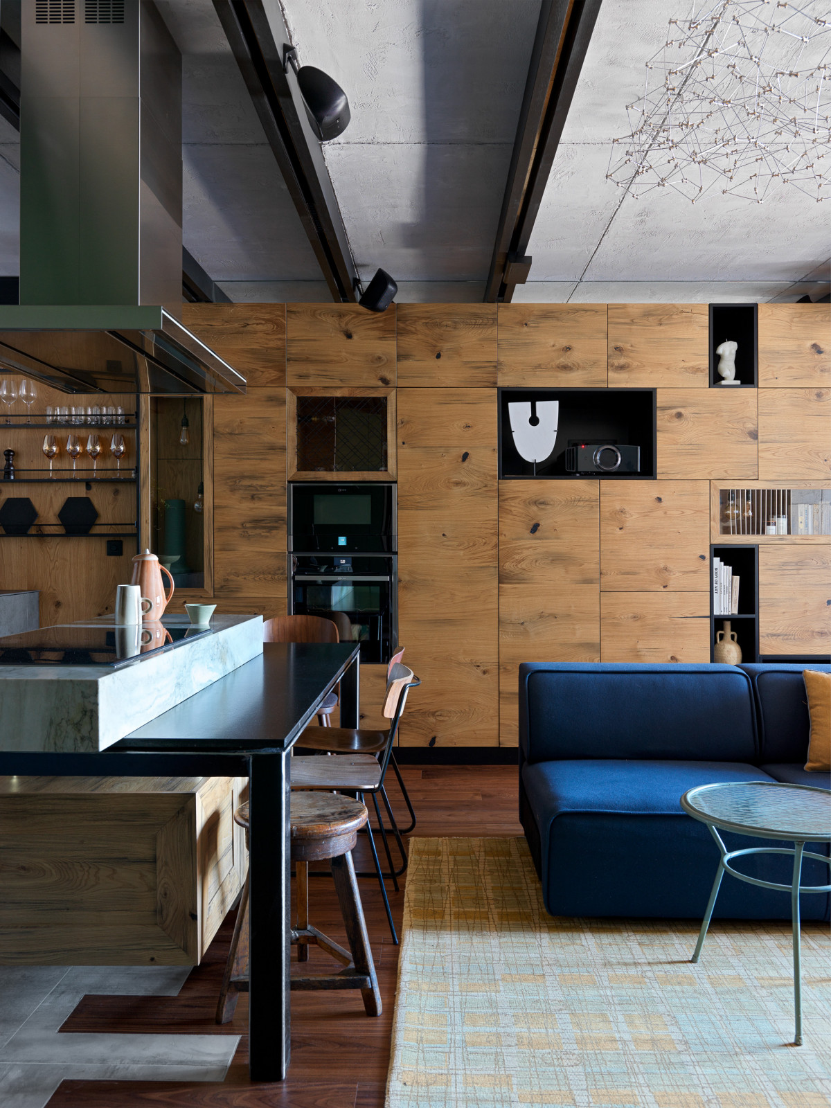 Dark loft apartment ROZMARIN A17