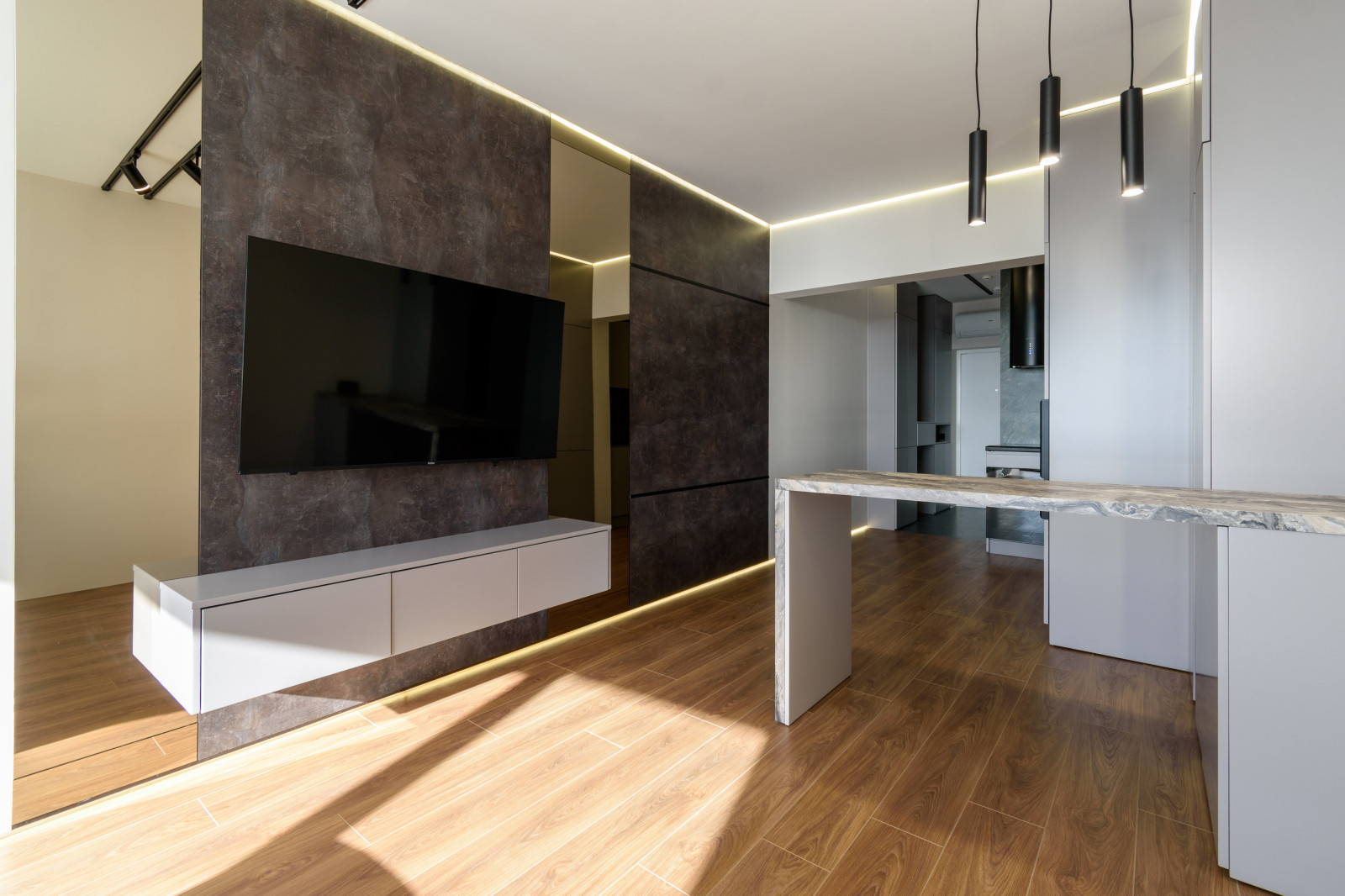 Студия в современном, минималистичном стиле