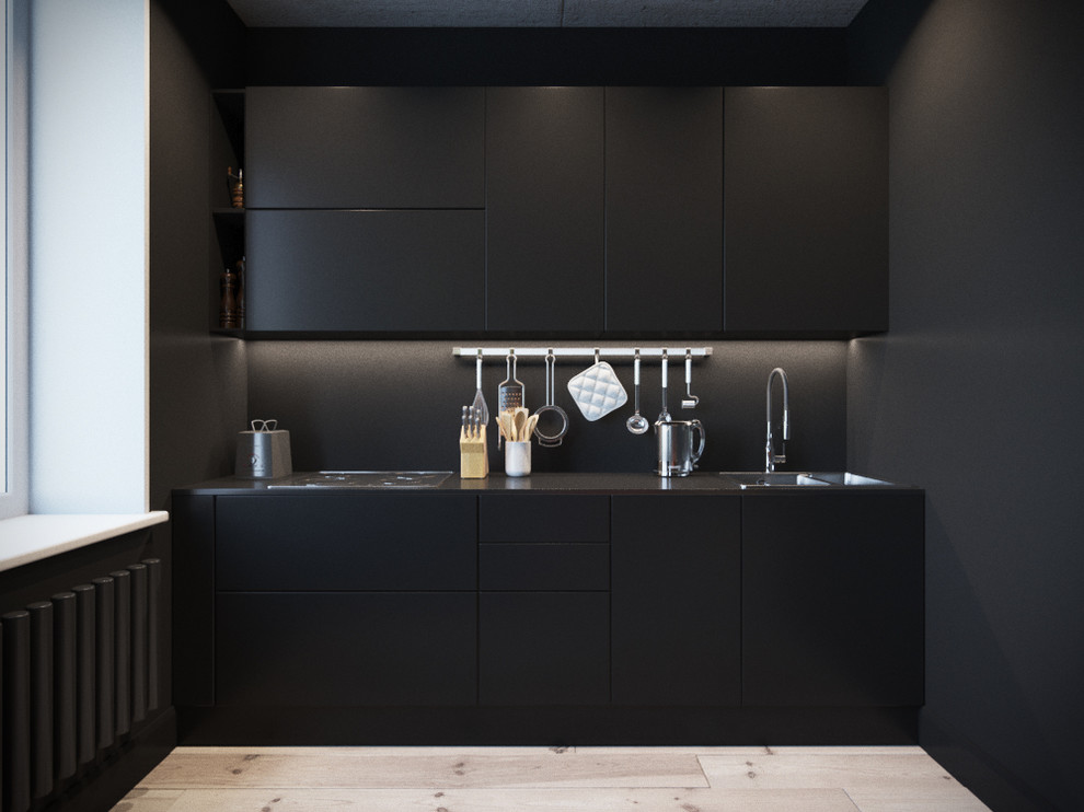 Ярко-чёрное