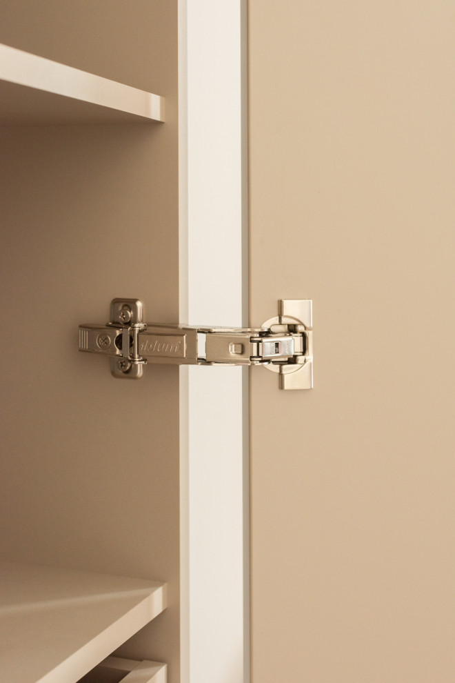 Шкаф в детскую