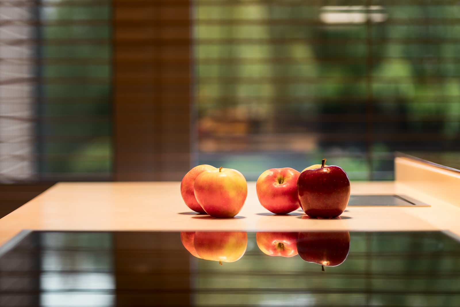 Дом у озера