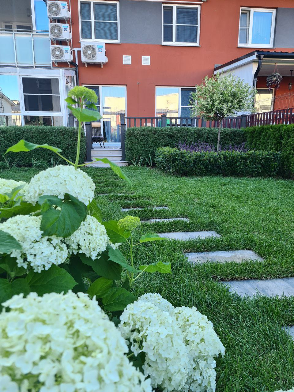 Сад с рампой для скейтборда