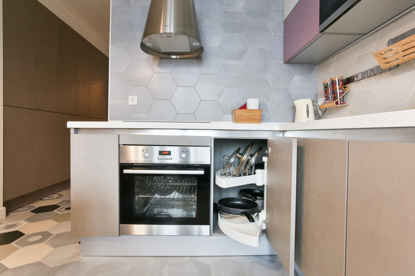 Лофт в розовом цвете. Модель Spark. Дизайнер Александра Задорожная.