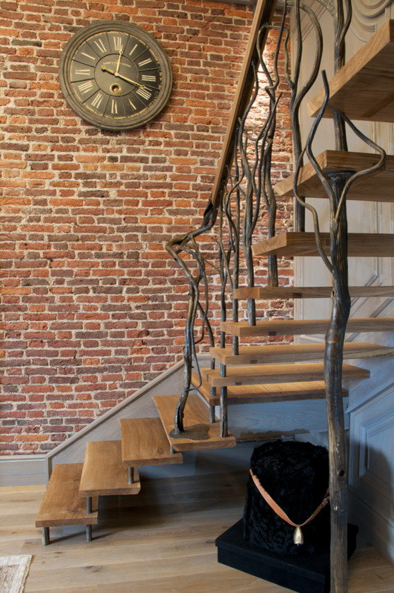 ALICE IN WONDERLAND.....