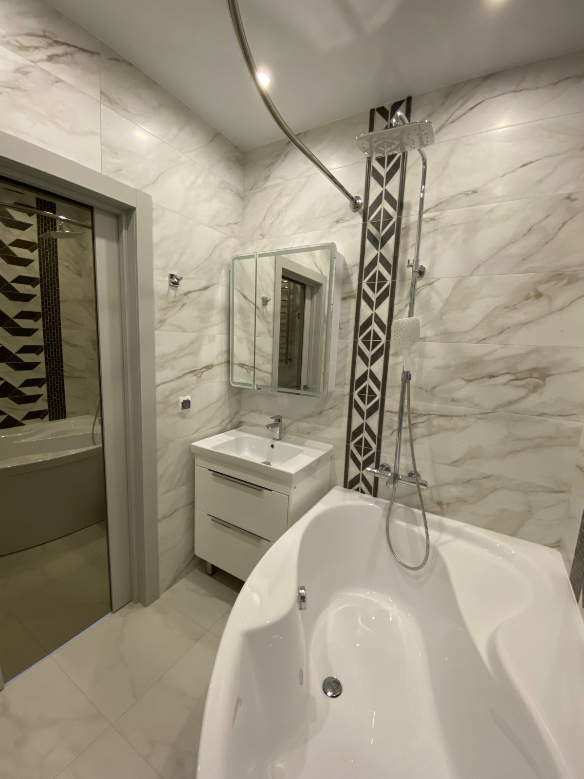 1-к. кв. - 26-я л. ВО д. 7