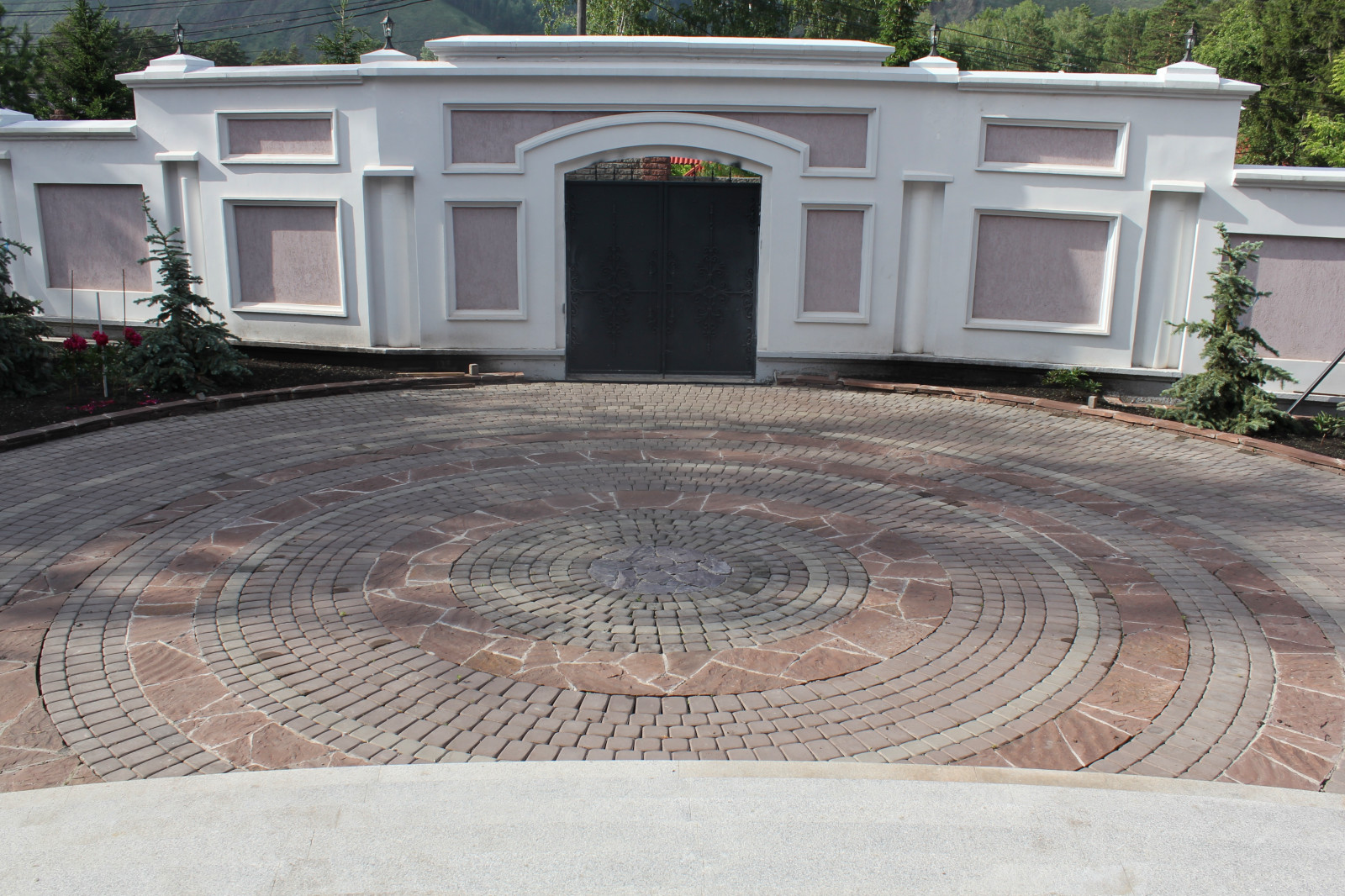 Укладка мощения