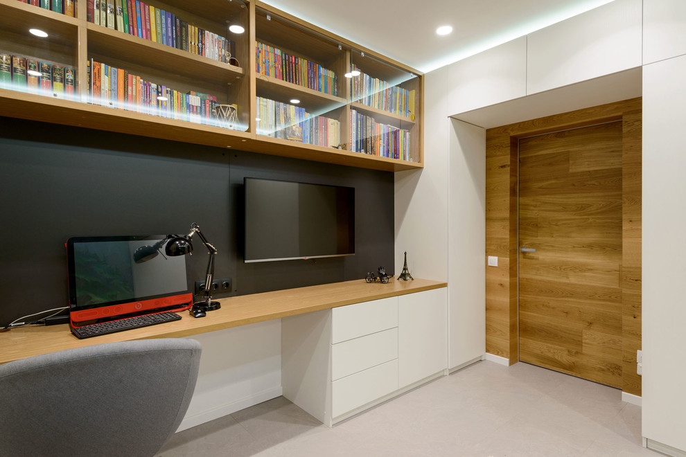 Houzz тур: Камин, мох и граффити в Новосибирске