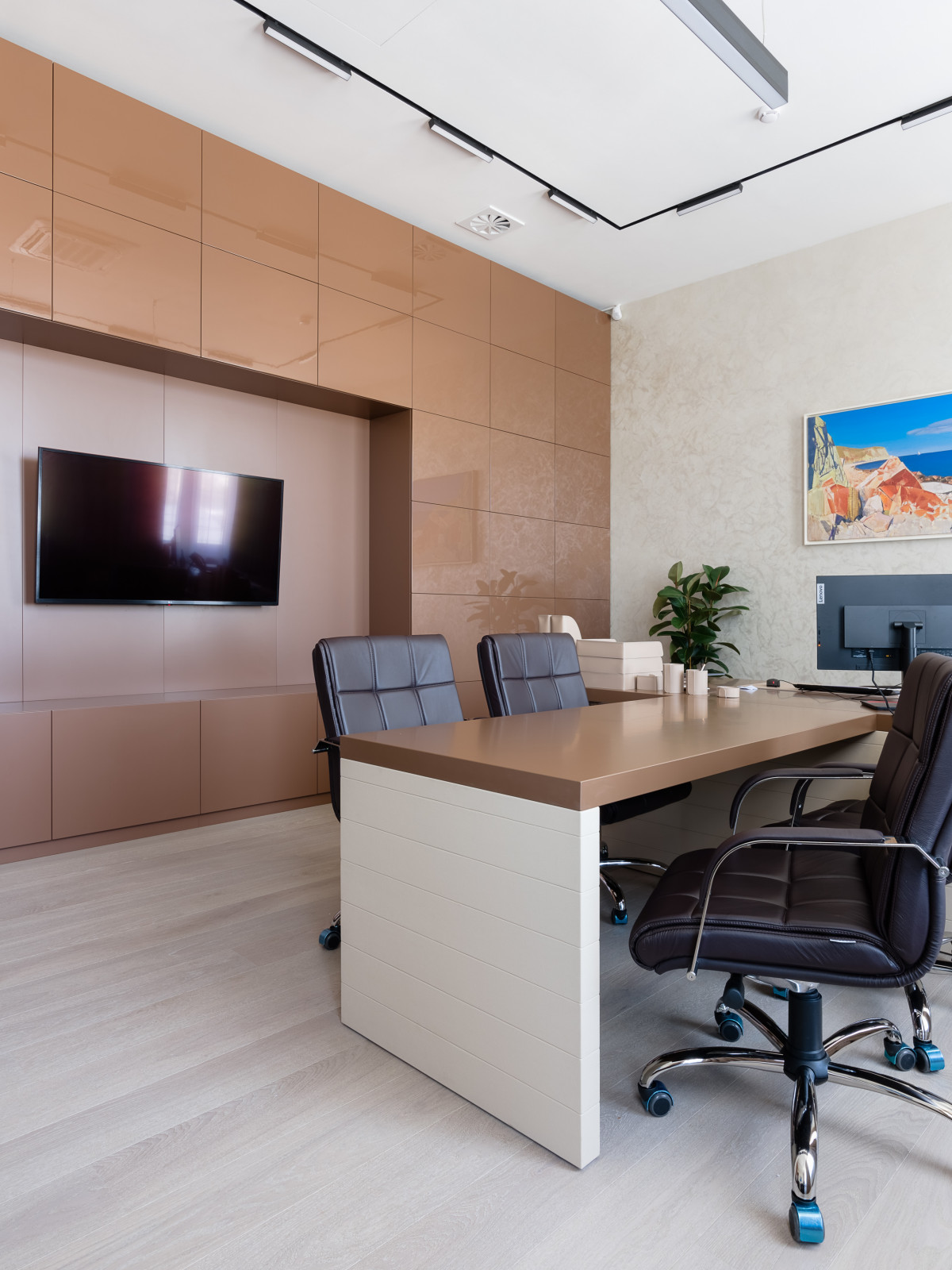 VIP зона бизнес-центра в Краснодаре