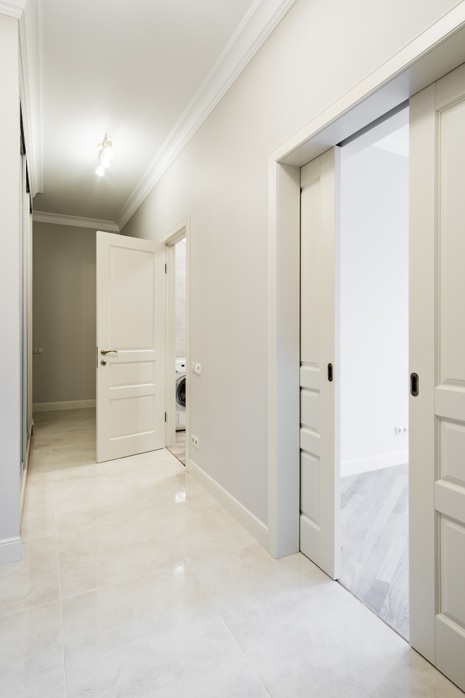 Белые двери Леон в интерьере