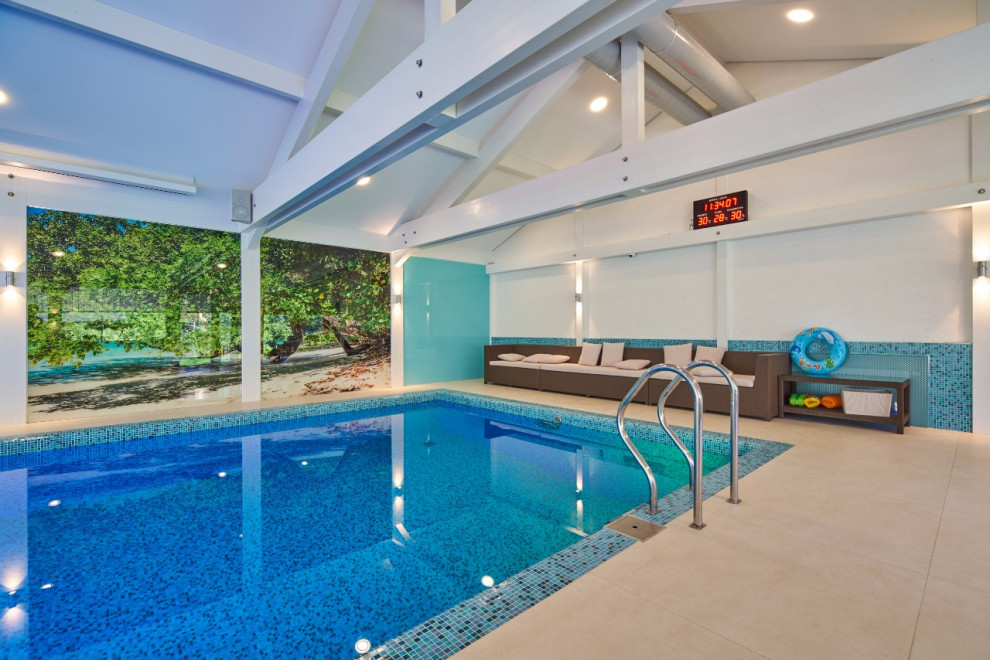 дом фахверк с бассейном