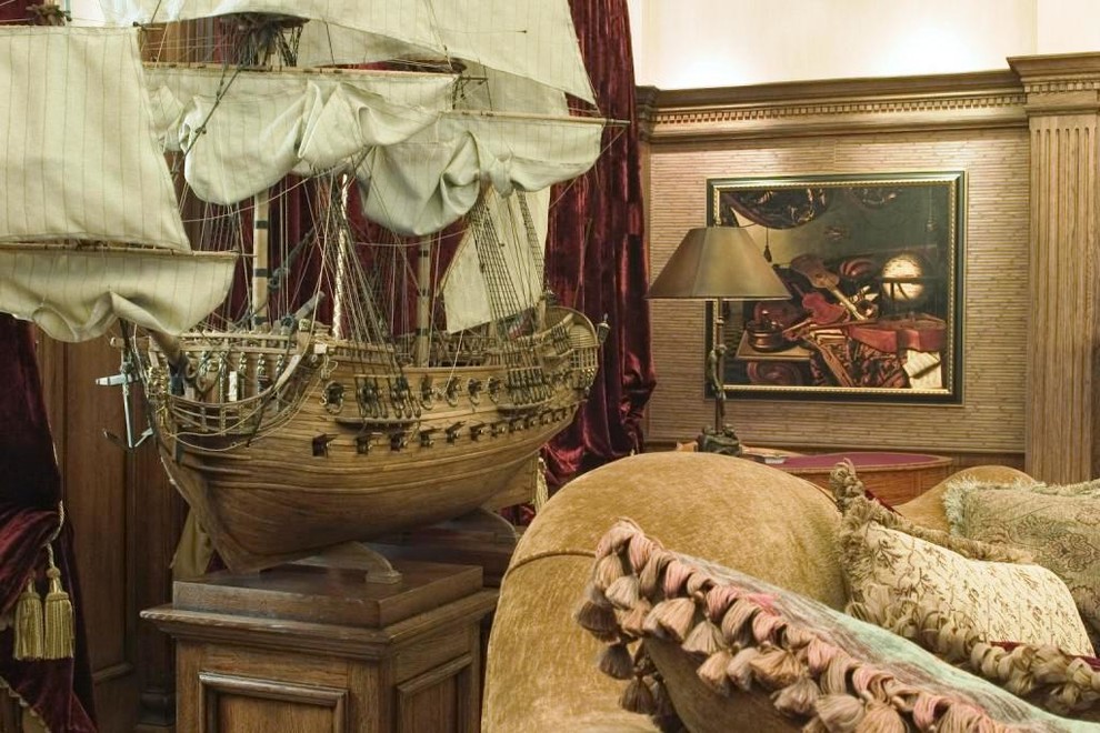 apartment in Saint-Petersburg