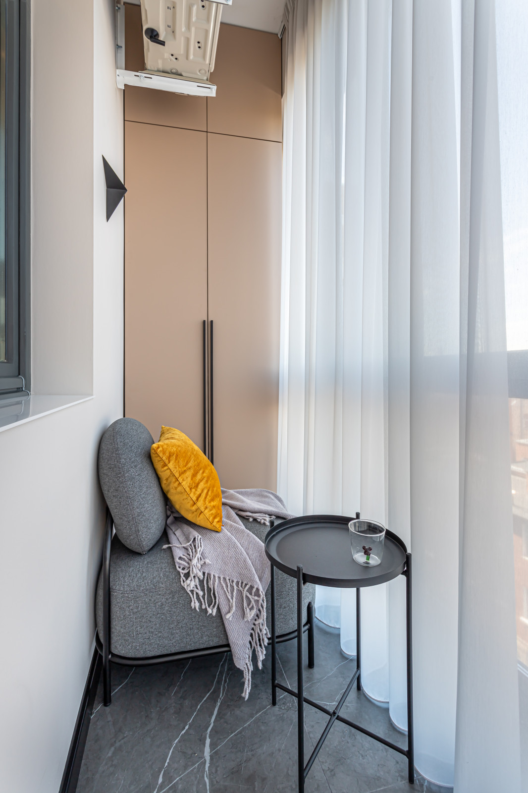 Обложка проекта: Квартира в Доме у Невского для сдачи на Airbnb