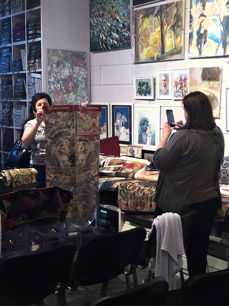 Презентация ручных тканей, изготовленных на станках 18 века