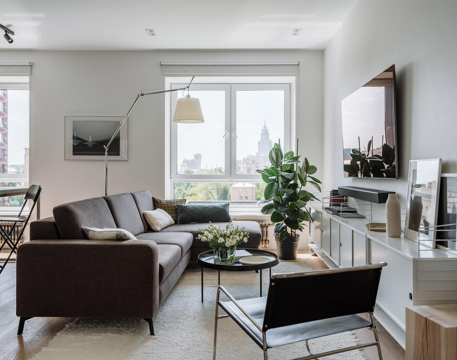 Квартира в ЖК Черняховского 19, 88 м. кв.