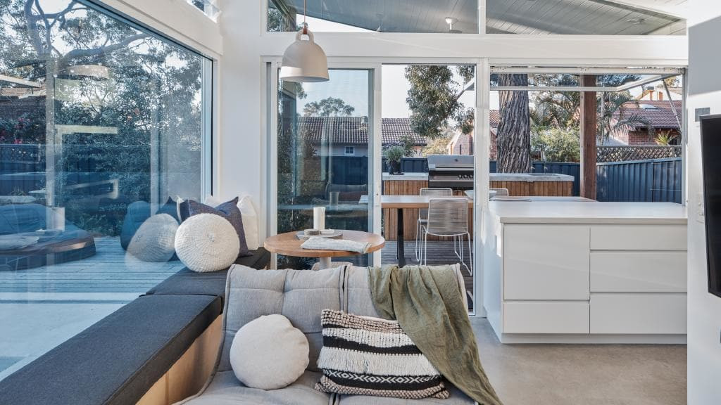 Дом 33 кв.м. с тремя спальнями (студия ironbarkarchitecture)