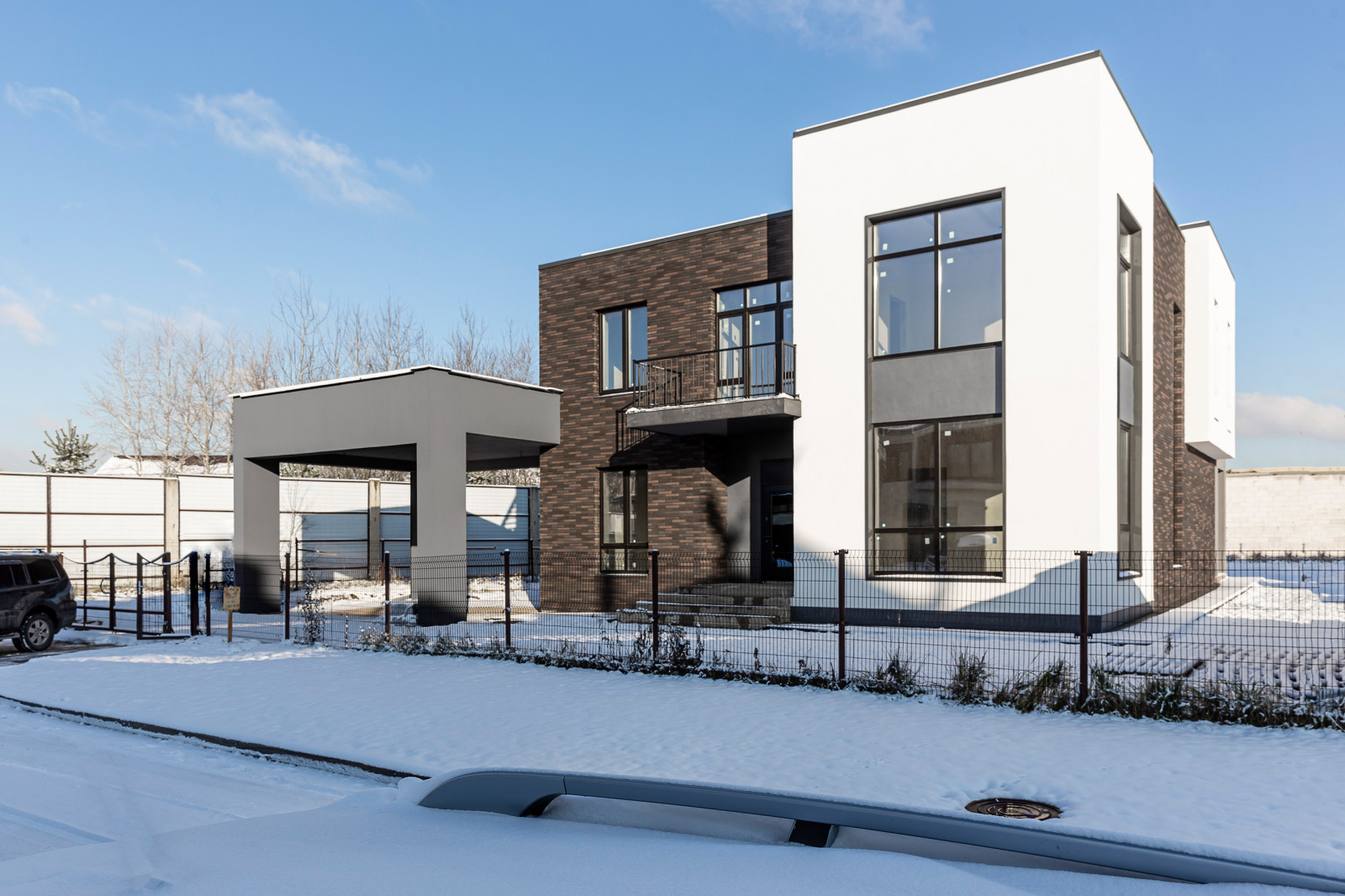 Жилой дом в стиле минимализм