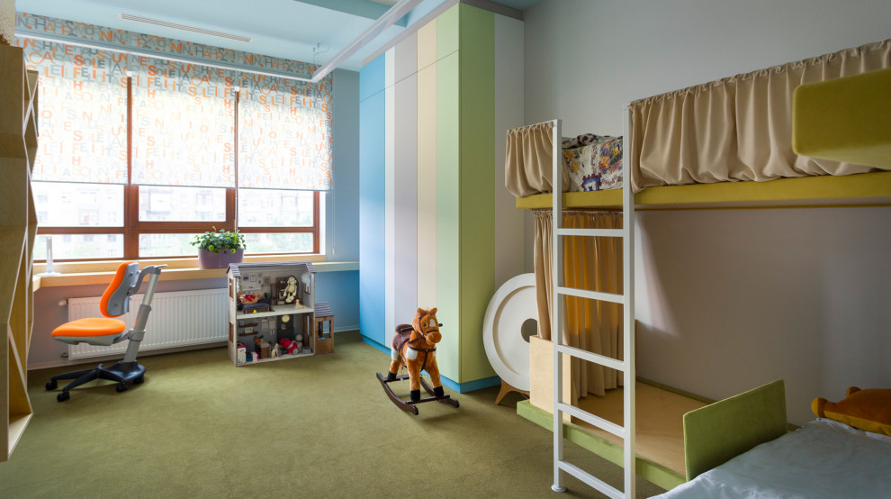 On the verge of illusion