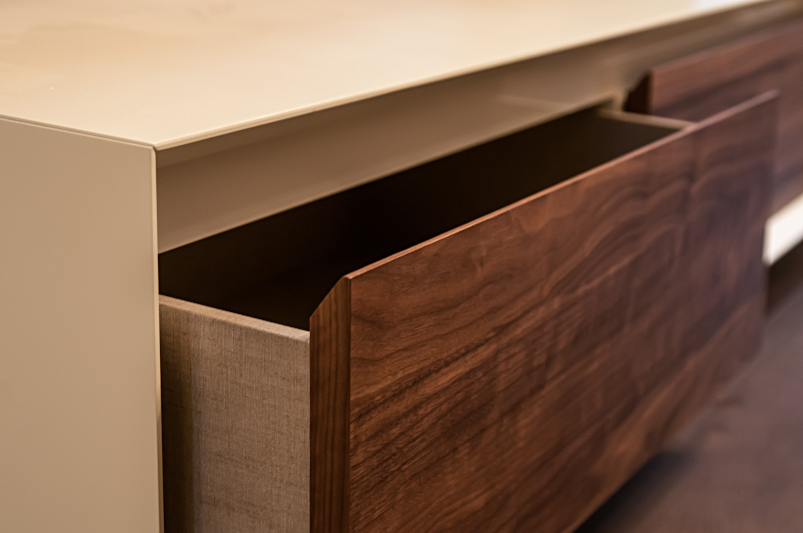 Квартира на набережной