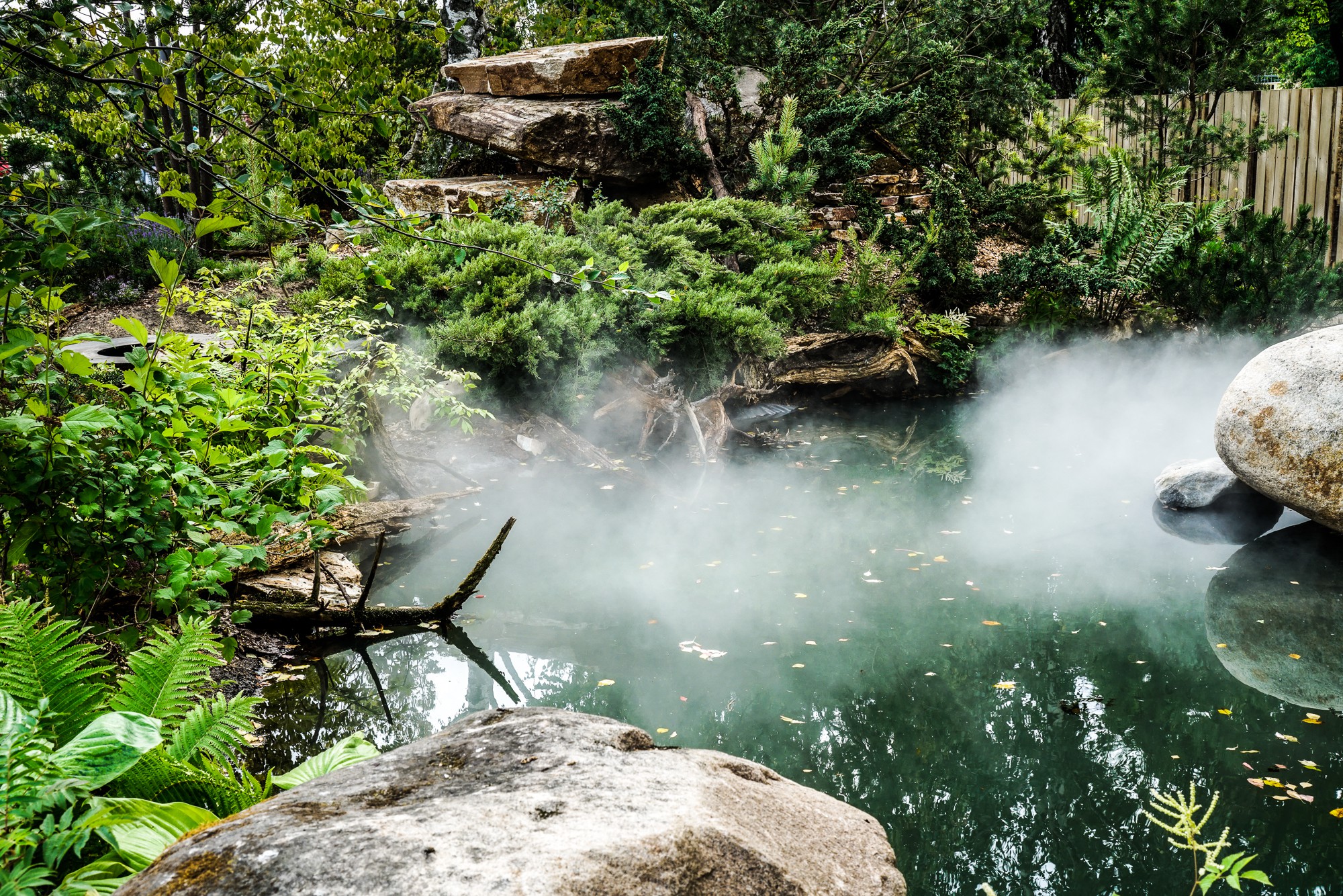 Обложка статьи: Как правильно: Искать идеи на фестивале садов и цветов