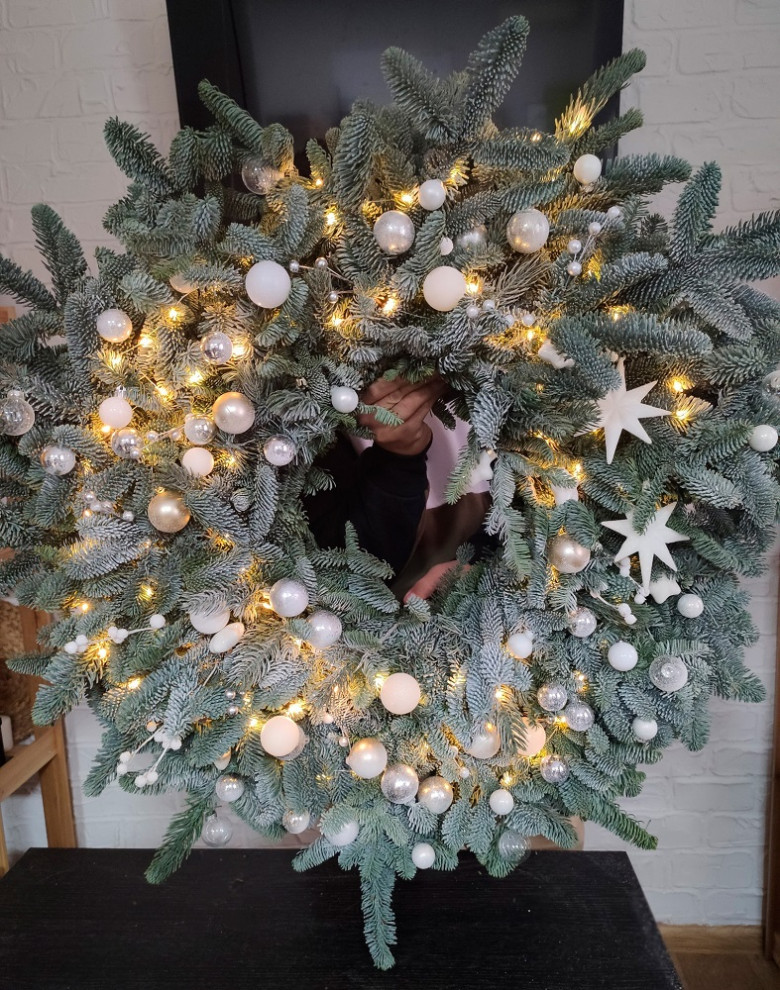 Праздник к нам приходит