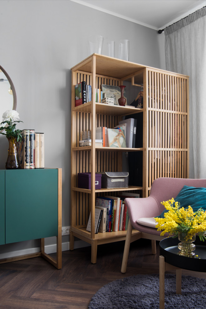 Кухня в однушке превратилась в кабинет