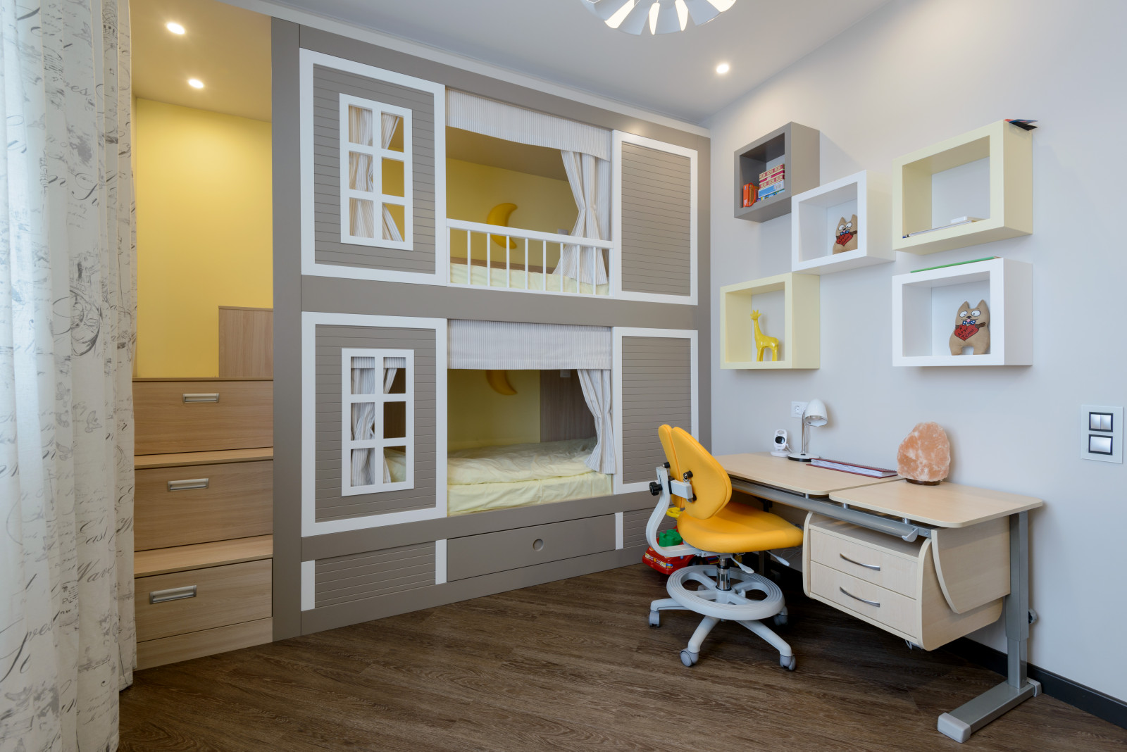 Трехкомнатная квартира-студия в современном стиле