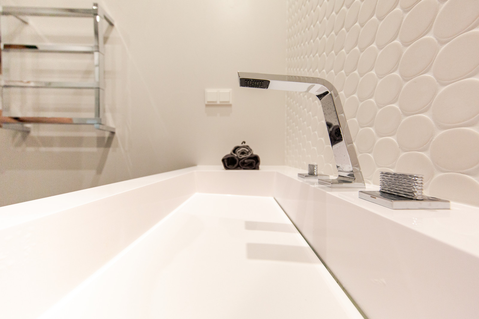 Реализация проекта в ЖК "Дом на Мосфильмовской"