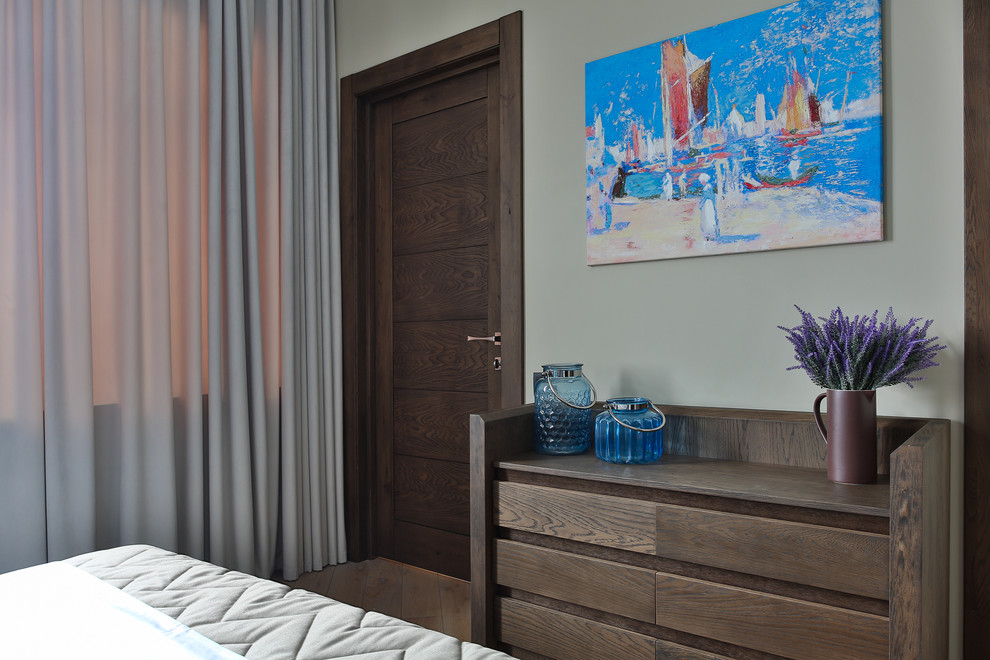 Шелест листьев.