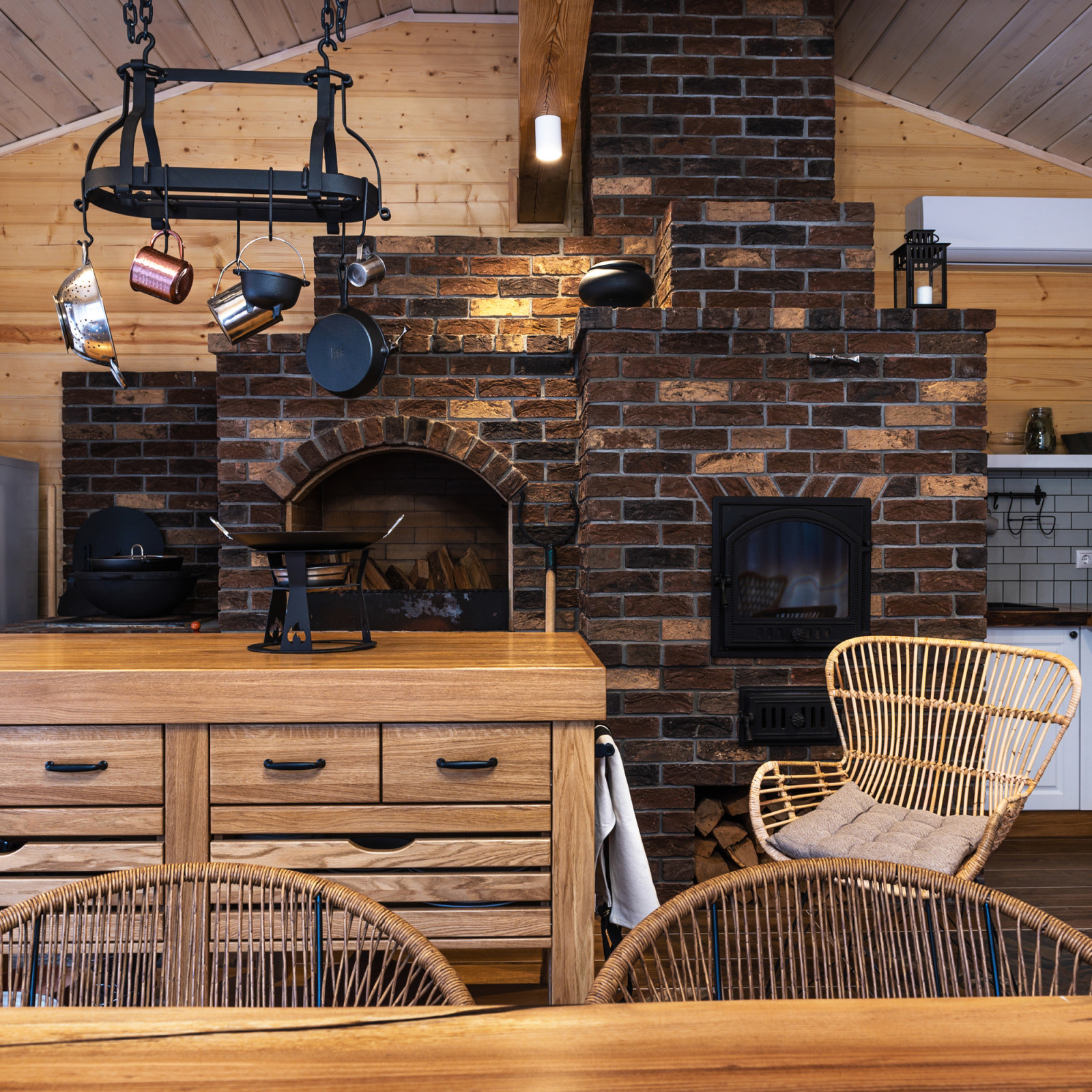 Загородная беседка для отдыха