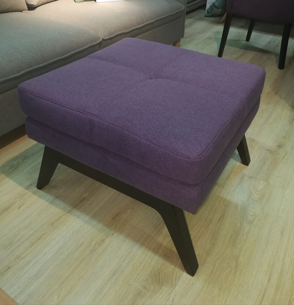 Банкетка TRIGGA от фабрики Saiwala