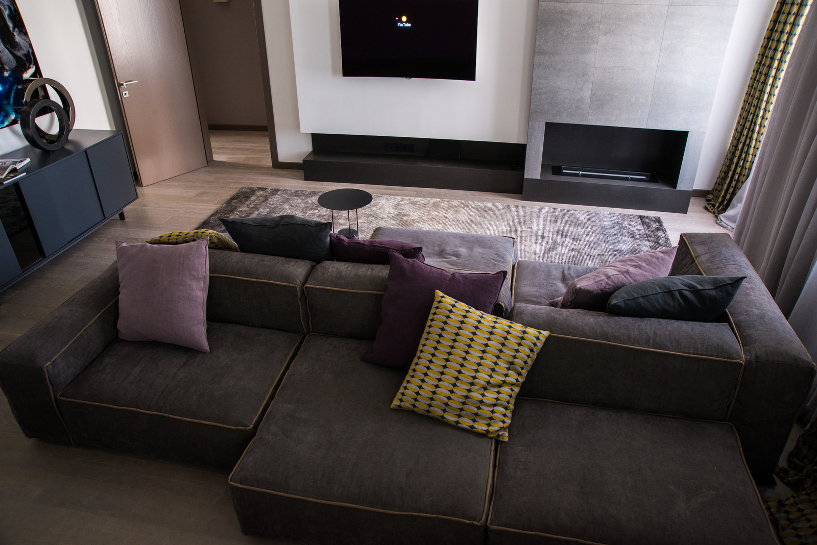 Серый кардинал